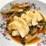 鶏胸肉の蒸し焼き甘酢タレ