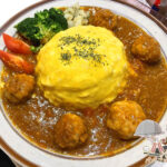 肉団子オムカレー