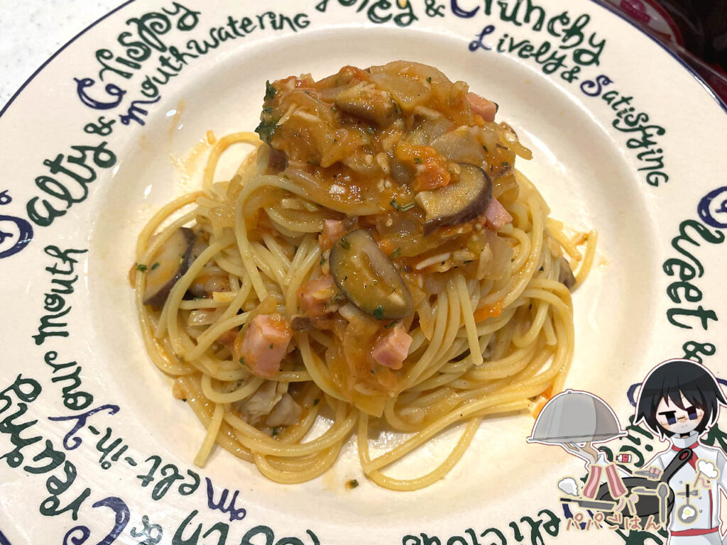 きのこ入りフレッシュトマトでアマトリチャーナ