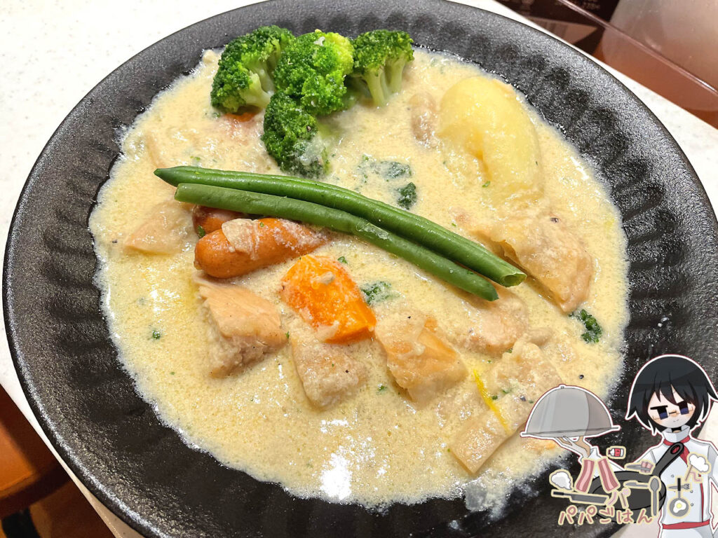 鶏胸肉のクリームシチュー
